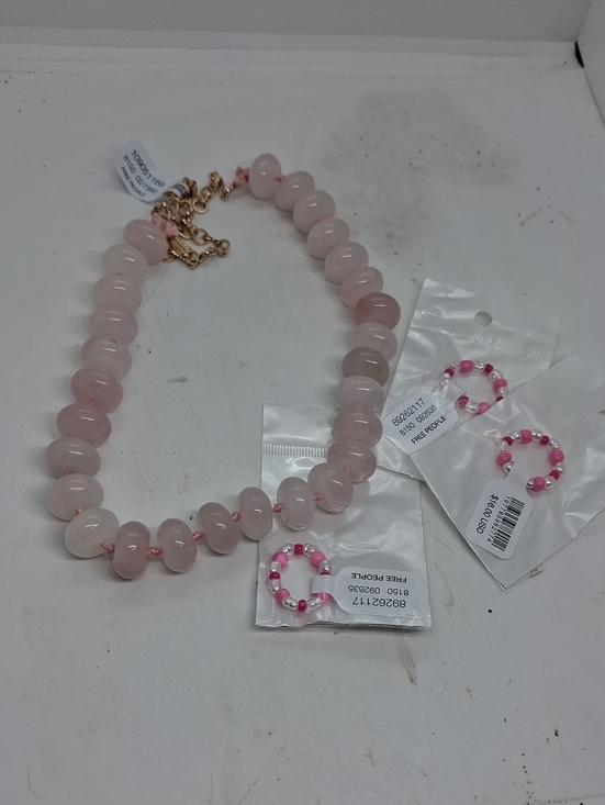 Free People Jewelry - NWT Free People 4 Pc. Set  Pink Beaded Necklace with Gold Chain Accent & 3 Rings